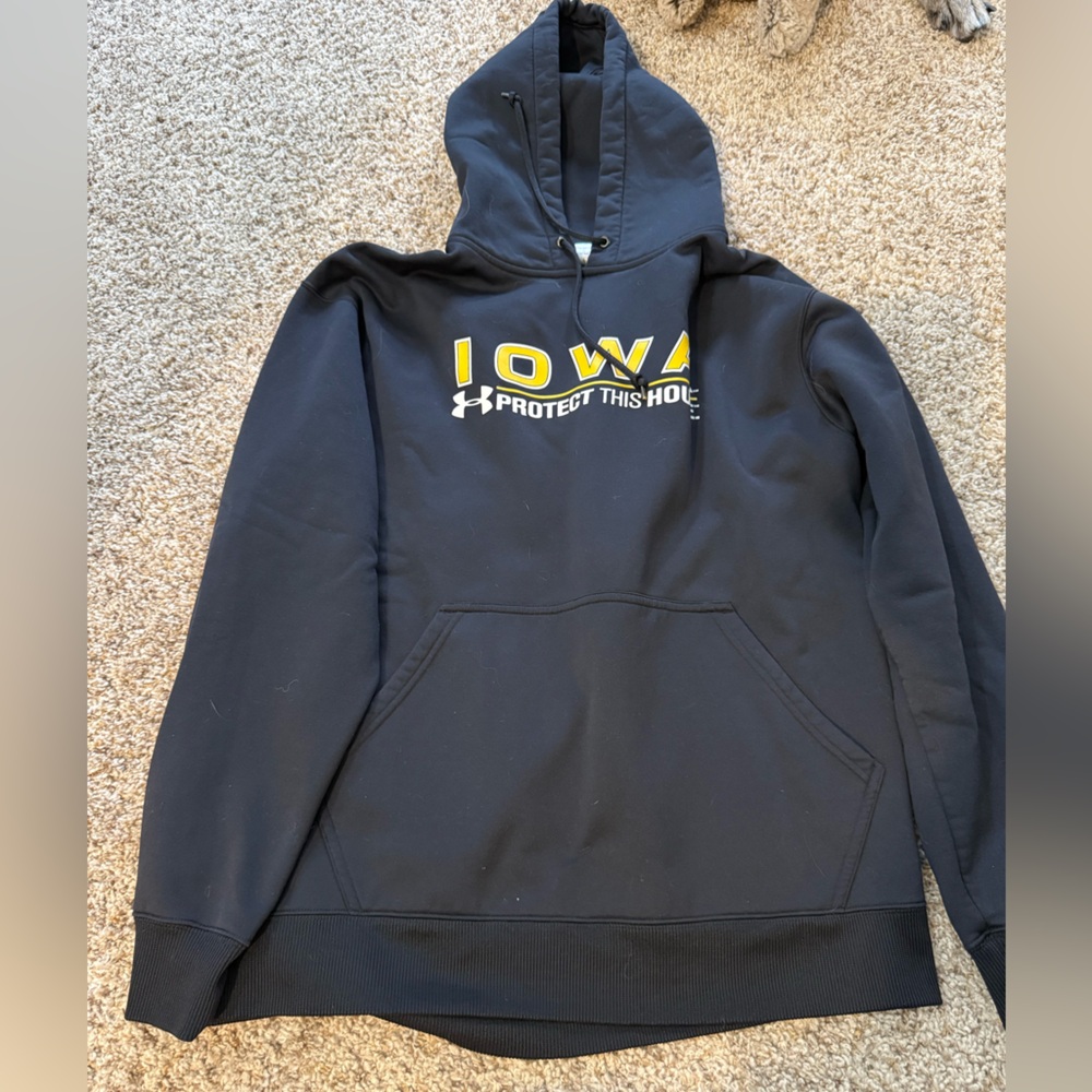 Under Armour Black and Yellow Iowa Hoodie